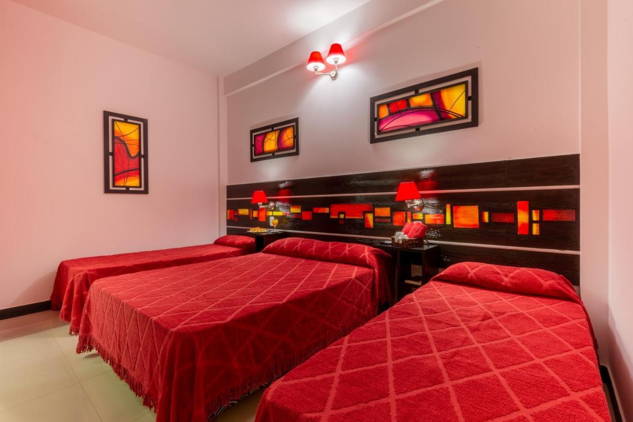 Hotel Calimera Santa Teresita Exteriör bild